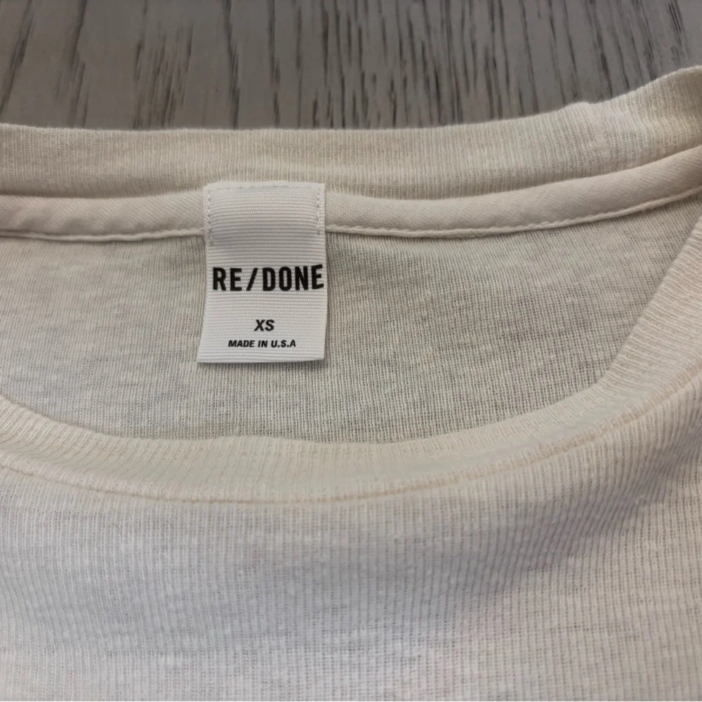 Re/Done Squeeze Me Graphic Tee - Picture 3 of 6